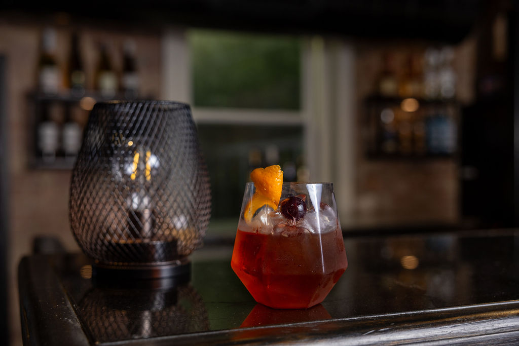 Houston wedding cocktails • Signature drinks for weddings • Brandt 1910 wedding venue • Simple wedding cocktails • His and hers wedding drinks • Wedding bar ideas Houston • Fulshear wedding venue • Classic cocktails for weddings • Southern wedding cocktails • Texas wedding inspiration