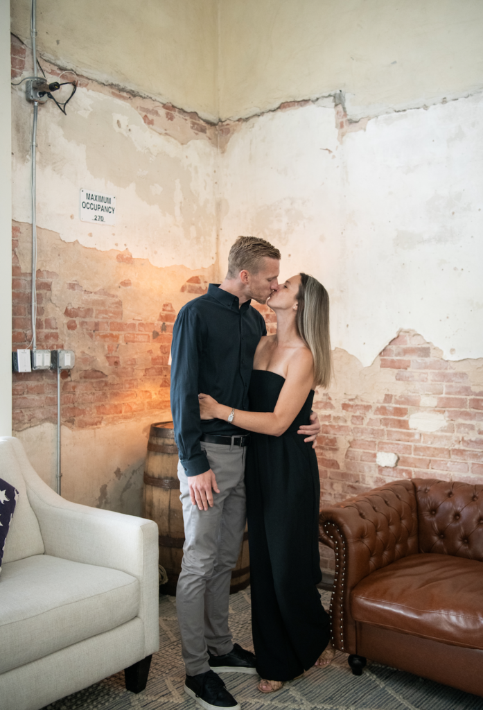 when to take engagement photos Houston, best time for engagement photos in Houston, Houston engagement photo timeline, engagement photo season Houston, Houston engagement photography tips, when should couples take engagement photos Texas, engagement photos before wedding Houston, Houston wedding planning engagement photos, best months for engagement photos in Houston, engagement photo locations near Houston venues