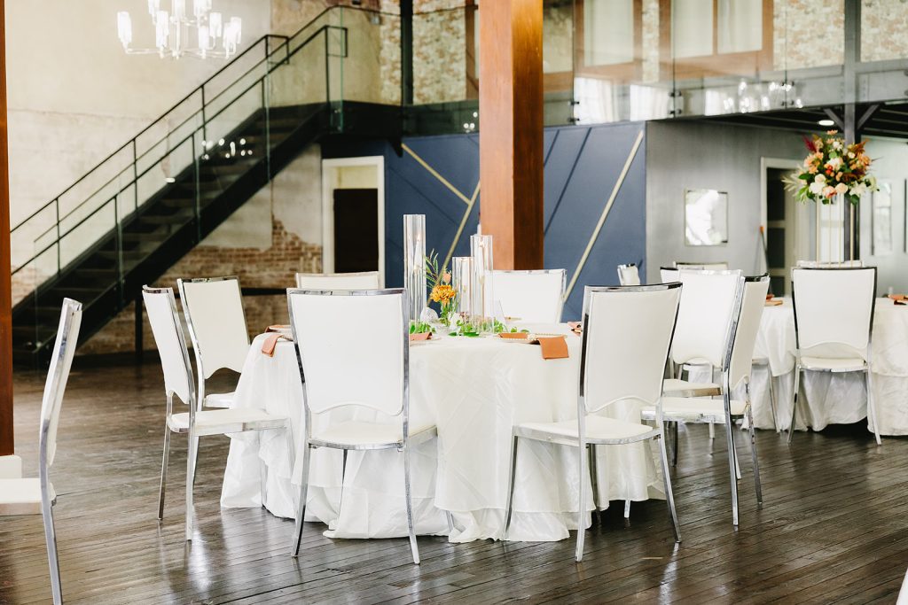 Houston wedding venue tour, wedding venues near Houston, Houston wedding venues, wedding venue tour checklist, questions to ask a wedding venue, what to look for in a wedding venue, indoor outdoor wedding venue Houston, wedding venues west of Houston, historic wedding venue near Houston, wedding venue for 150 guests Houston
