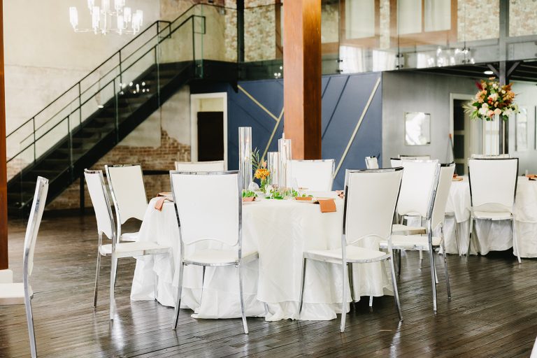 Houston wedding venue tour, wedding venues near Houston, Houston wedding venues, wedding venue tour checklist, questions to ask a wedding venue, what to look for in a wedding venue, indoor outdoor wedding venue Houston, wedding venues west of Houston, historic wedding venue near Houston, wedding venue for 150 guests Houston